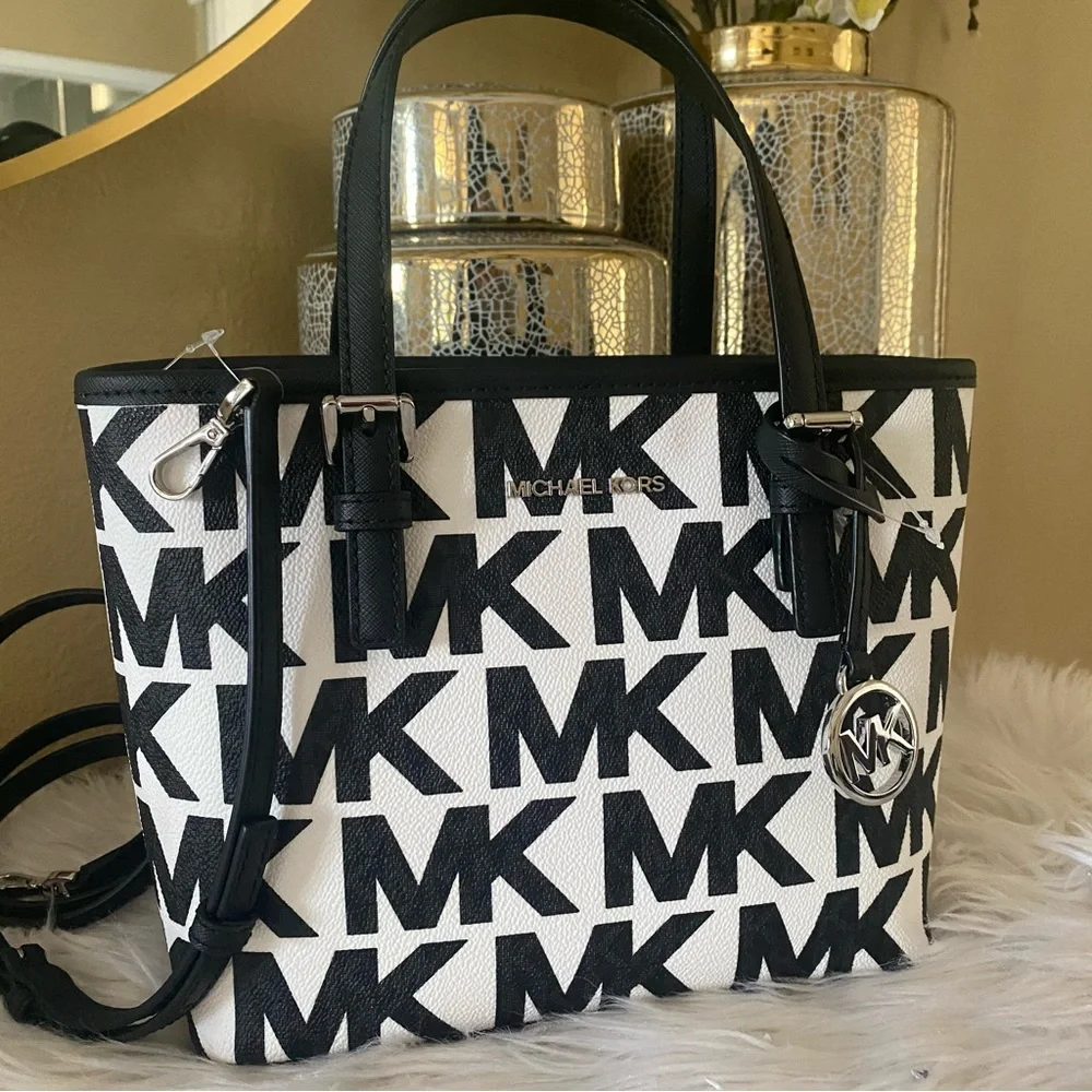 New Michael Kors jet set carryall xs tote convertible crossbody bag - Picture 6 of 13